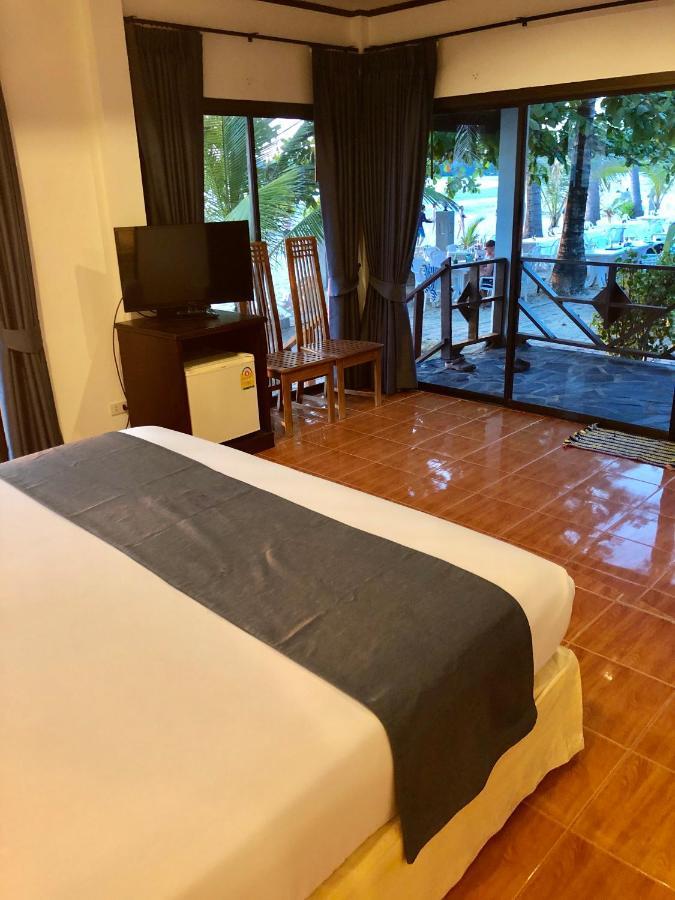 Noble House Beach Resort Koh Lanta Exterior photo