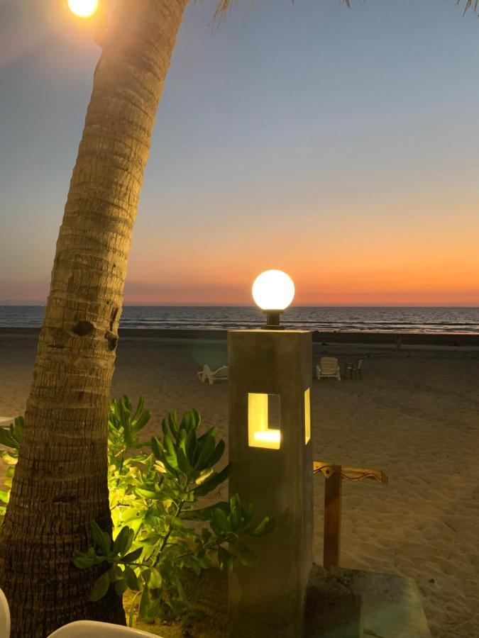Noble House Beach Resort Koh Lanta Exterior photo
