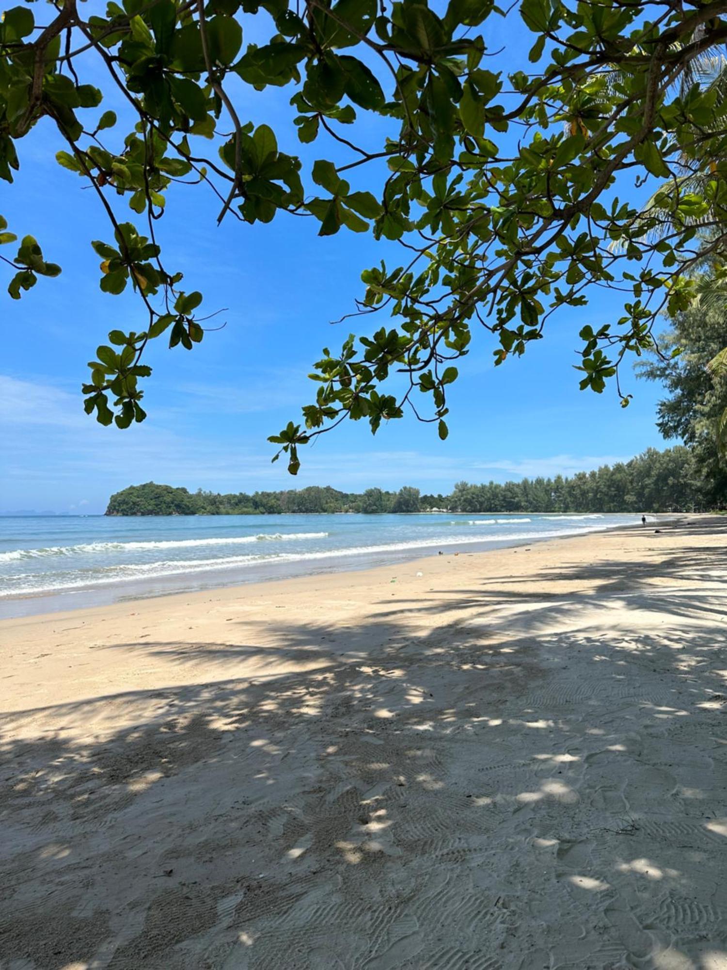 Noble House Beach Resort Koh Lanta Exterior photo
